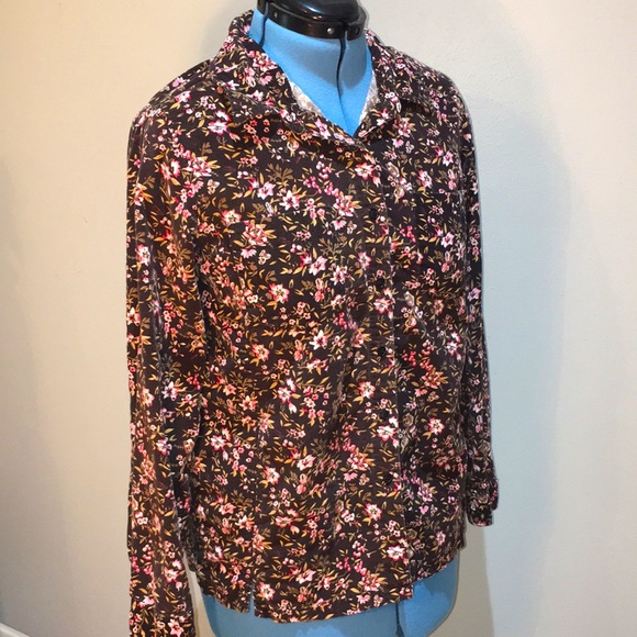 Demin & Co. Corduroy Flower Longsleeve - Picture 1 of 11
